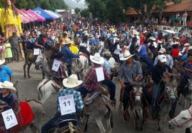 Desfile Hípico de Burritos Somoteños en honor al Patrono Santiago Apóstol