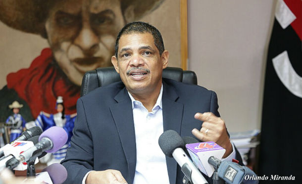 Ministro Iván Acosta: Golpistas llevaron al país al retroceso económico