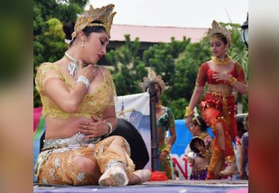 Espectacular cierre del III Festival Darío Azul en León: La cabeza del Rawí