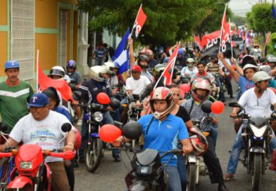 Militantes sandinistas de Granada celebran la paz que ha alcanzado nuestro país