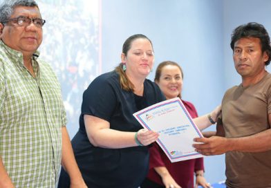 MIGOB y PGR entregan títulos de propiedad a retirados del Ejército de Jinotega