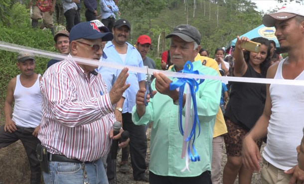 Nueva Guinea: Alcaldía inaugura nuevos caminos de todo tiempo