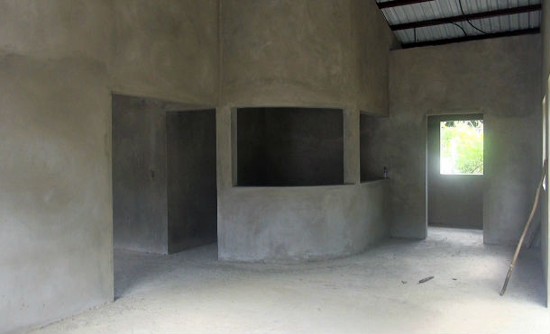 Avanza construcción de sala de emergencia de centro de salud Enrique Cisne
