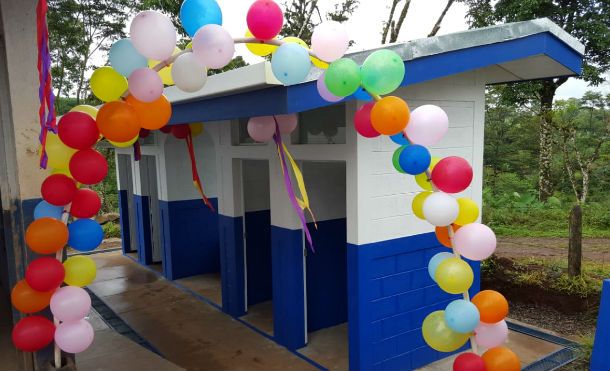 Inauguran baterías sanitarias en escuela de San Rafael del Norte, Jinotega