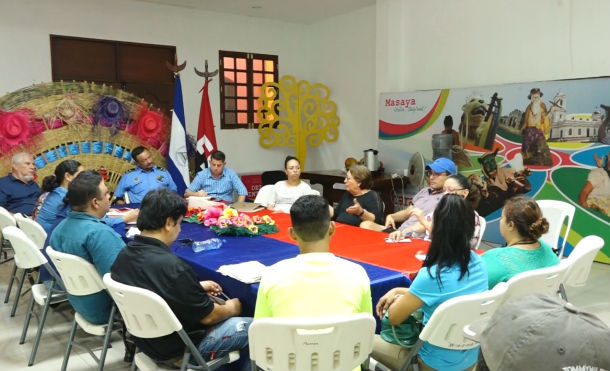 Autoridades de Gobierno sostienen encuentro con dueños de centros recreativos turísticos y tour operadoras