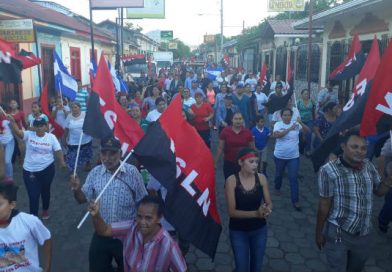 Malpaisillo celebra con una caminata el 40 aniversario de la toma del Palacio Nacional