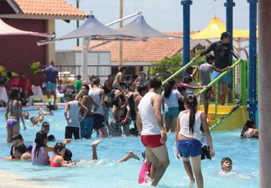 El Parque Acuático que hace feliz a los niños nicaragüenses