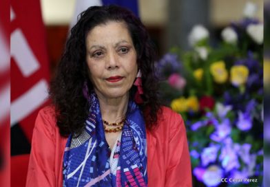 Actividad comercial y turismo se recuperan después de días de tinieblas impuesta por los terroristas golpistas