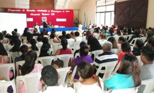 328 Chinandeganos festejan su promoción de Escuelas de Oficios