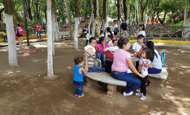 Nindirí: Estudiantes disfrutan del Parque Saurio en un ambiente de paz y seguridad