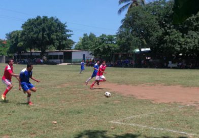 Inicia liga de futbol juvenil en Corinto