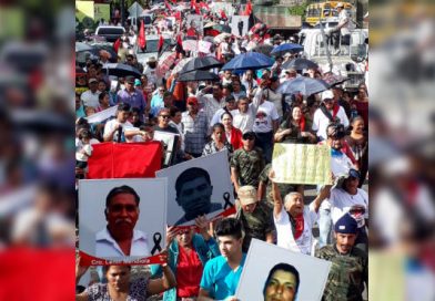 En paz y amor se conmemoran 40 aniversarios de la insurrección de los niños