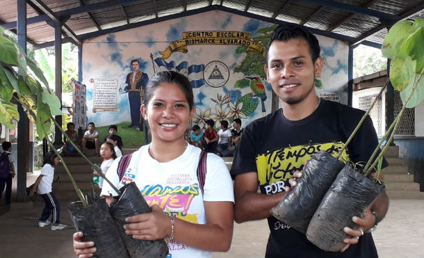 Masaya: Movimiento Ambientalista Guardabarranco promueve reforestación de plantas frutales