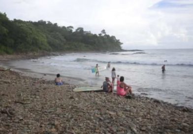 Playas del pacífico nicaragüense reciben a turistas nacionales y extranjeros
