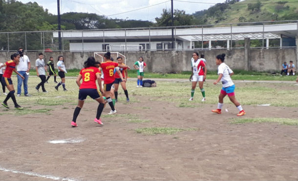 Torneo Nacional de Fútbol "Furia Santa" se inaugura en Matagalpa