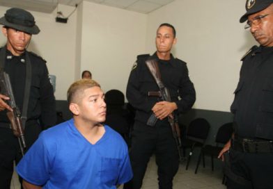 Inicia juicio contra terrorista vinculado al Viper