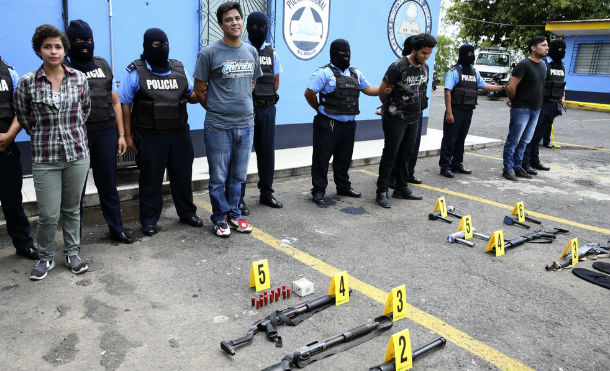 Policía captura a 4 sujetos por terrorismo en Masaya, León y Managua