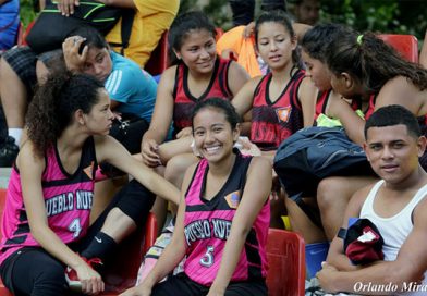 Jóvenes de todo el país disfrutan al máximo la oportunidad de hacer deporte