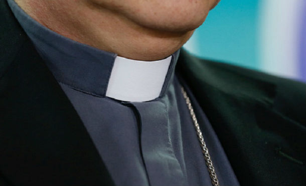 Alemania: Iglesia católica presenta casos de abusos contra miles de niños