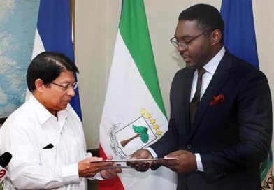Embajador de Guinea Ecuatorial presenta cartas credenciales