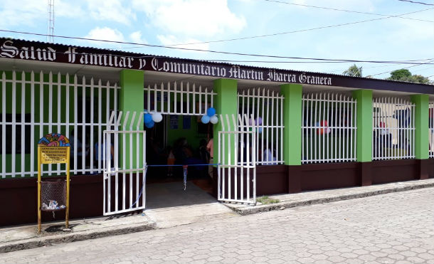 Familias de Quezalguaque inauguran mejoramiento del centro de salud “Martin Ibarra Granera”
