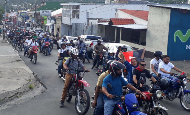 Matagalpinos salen a las calles en caravana por la paz, la justicia y la vida