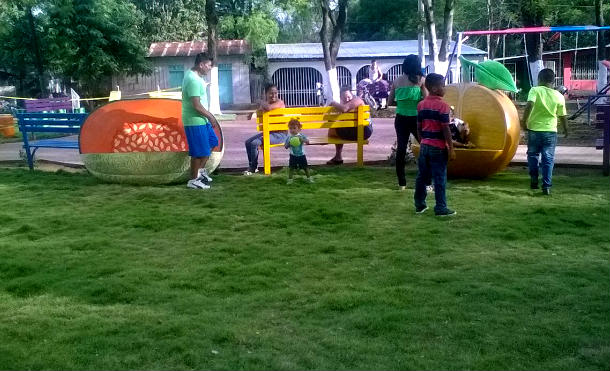 Alcaldía inaugura parques en distintos barrios de Managua