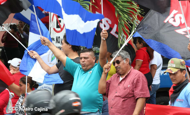 Capitalinos siguen en las calles demandando justicia y paz