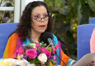 Compañera Rosario se solidariza con familiares de Uriel Figueroa Cruz y Sheila Vargas Rocha