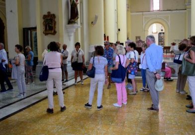 Continúan llegando turistas internacionales a la ciudad de Granada