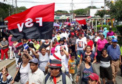 Calles de Matagalpa llenas de colorido y alegría con la caminata por la justicia, la paz y la vida