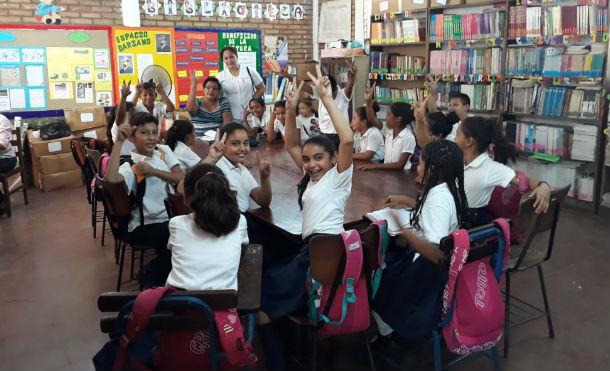 León: Comunidad educativa inaugura mejoramiento del centro escolar Manuel Ignacio Pereira