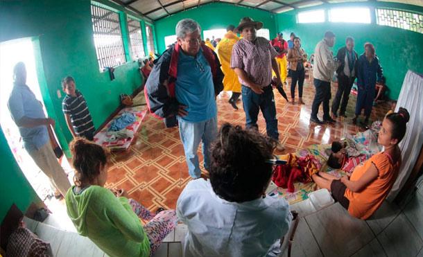Evacuan a familias de barrios vulnerables en Tipitapa