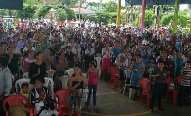 Nueva Guinea: pueblo evangélico celebra el 449 Aniversario de la traducción de la biblia