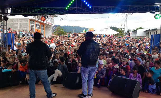 Miles de Jinoteganos sandinistas despiden a #OctubreVictorioso con un inmensa caravana