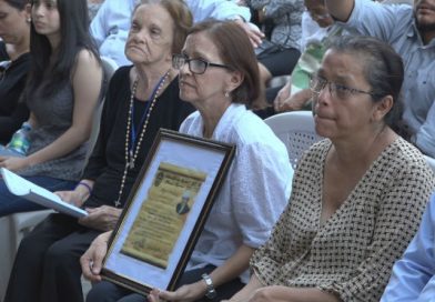 Alcaldía de Ocotal nombran Hijo Dilecto al profesor Jorge Calderón Gutiérrez, creador del poema “Quien quiere Doscientos pesos”