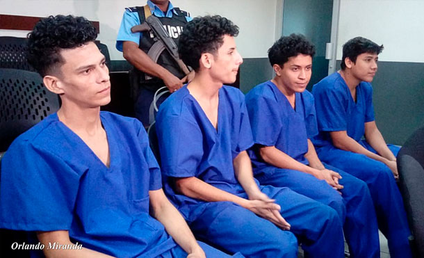 Ministerio Público acusa a seis por asesinato del hijo de Amada Pineda