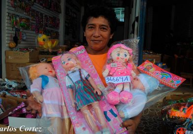 Mercado Oriental listo para celebrar a María y Navidad