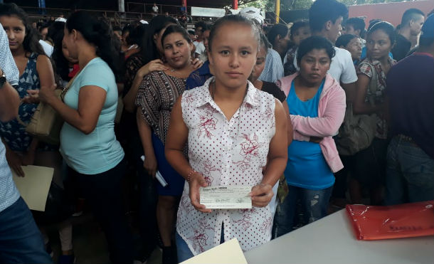 Gobierno Sandinista entregó bono de bachilleres a 845 estudiantes en El Tuma - La Dalia