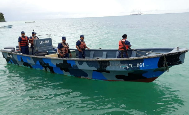 Fuerza Naval brindó seguridad al crucero Ryal clipper