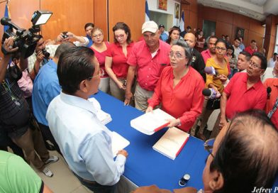 Candidatos del PLC se presentan para correr en elecciones del Caribe