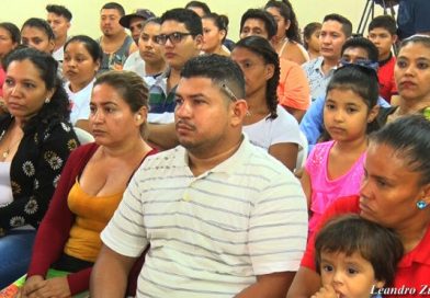 Comerciantes de pólvora se preparan para la temporada alta de ventas