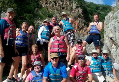 Turistas ingleses visitan el Cañón de Somoto