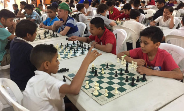Mined realiza festival regional de ajedrez 