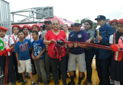 FSLN inaugura cancha multiusos en la comarca Muhán de Villa Sandino, Chontales