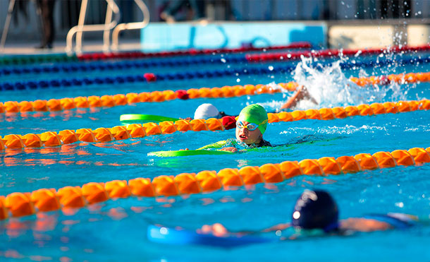 Inauguran primer torneo de natación