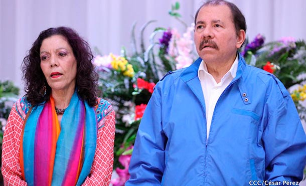Comandante Daniel y compañera Rosario envían mensaje de condolencias a Beatriz Gutiérrez, esposa del Presidente de México