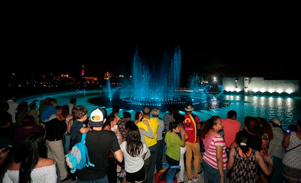 Parque Luis Alfonso Velásquez, el lugar ideal para vivir la magia de fin de año