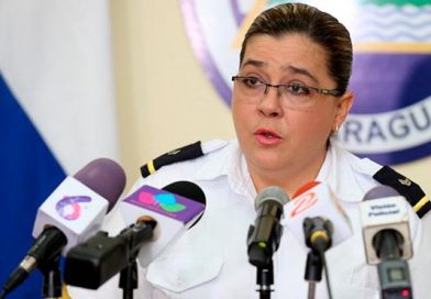 Migración brinda avance sobre mujer que causó lesiones a sacerdote en Catedral de Managua