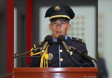 Cadetes preparados para servir al pueblo